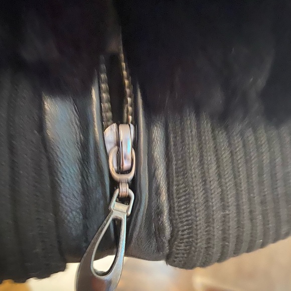 100% Real Rex Rabbit fur vest - Picture 2 of 4